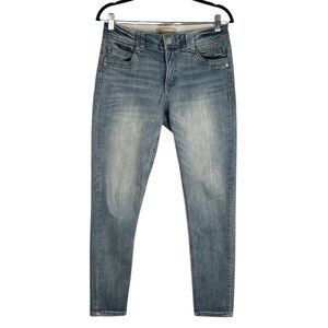 Democracy "Ab" Technology Light Wash Classic Skinny Jeans Size 8
